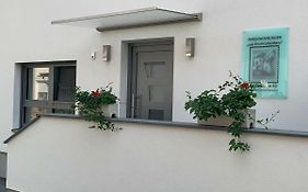 Ferienwohnungen Zum Briefmarkenhaus
